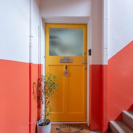Bright & Spacious Double Room With Garden View- Close To Airport & City Centre EDI Eksteriør bilde
